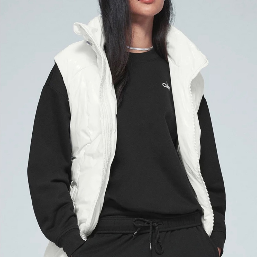 Alo Yoga Stunner Puffer Vest